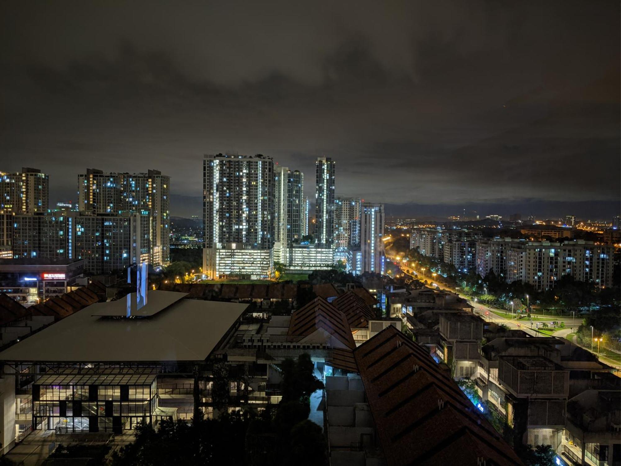 Tamarind Or D'pulze Or Domain Neocyber, Click Selection For Location And Pics Apartment Cyberjaya