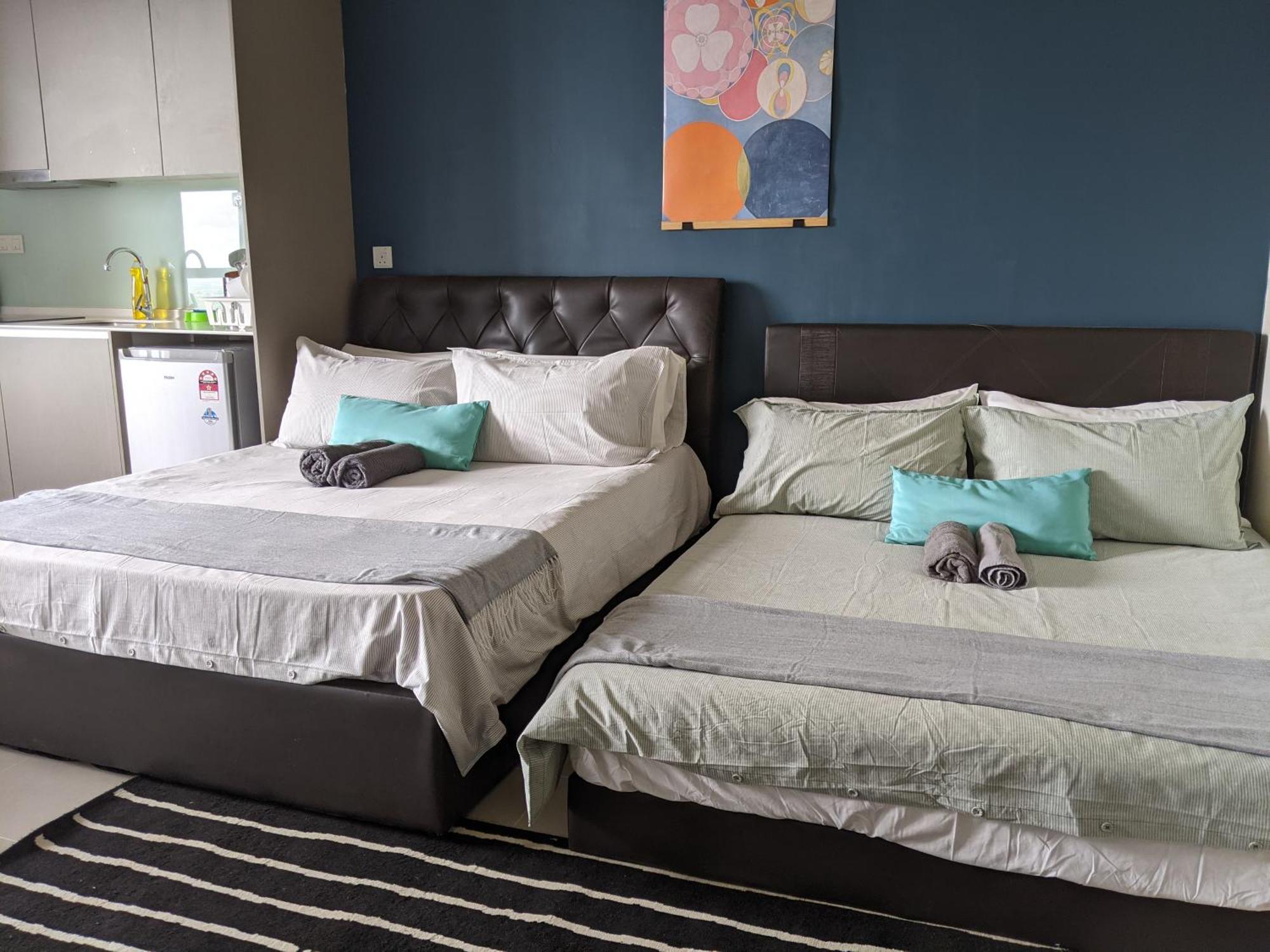 Apartment Tamarind Or D'pulze Or Domain Neocyber, Click Selection For Location And Pics